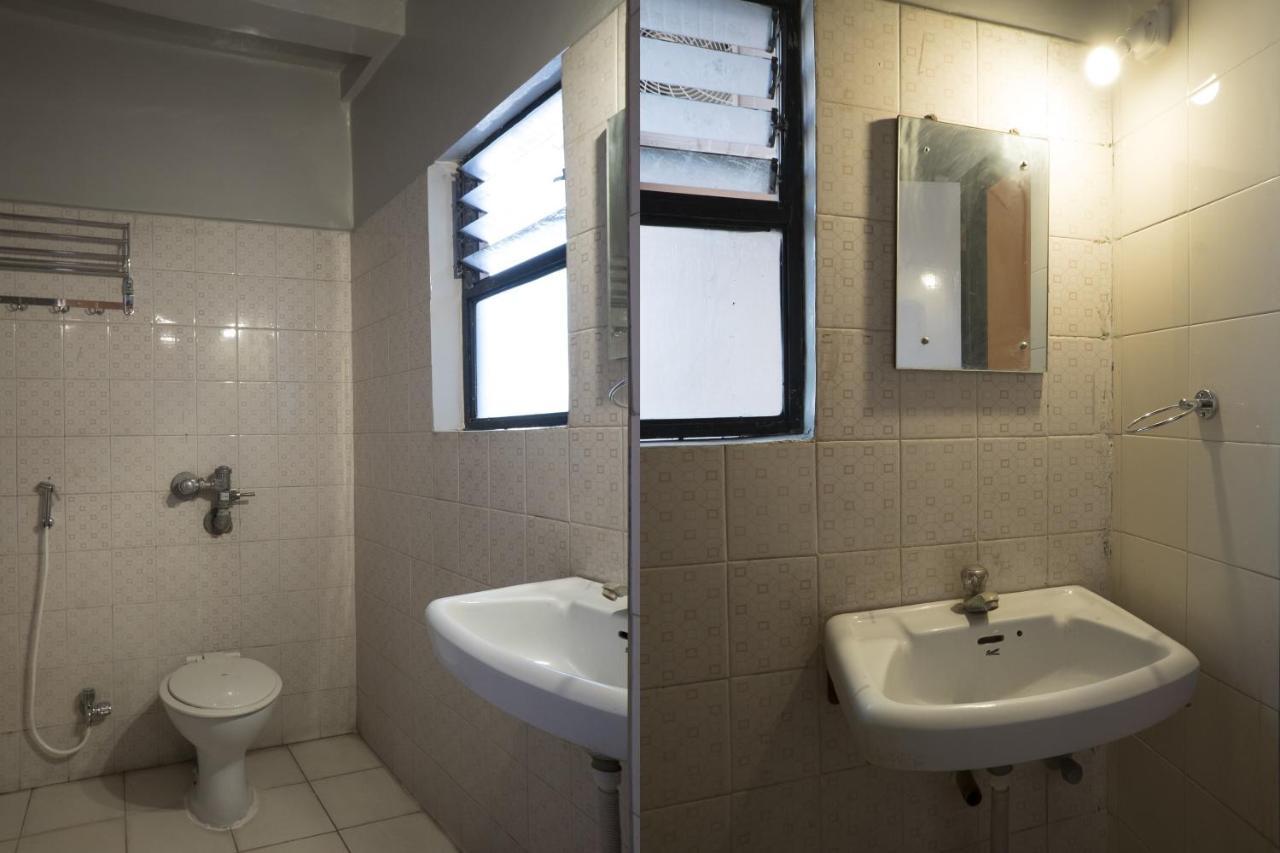 Oyo Flagship 37830 Hotel Aakar International Satara Dış mekan fotoğraf